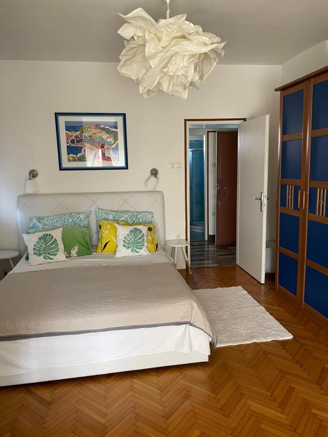 Apartments Vuica 우마그 외부 사진